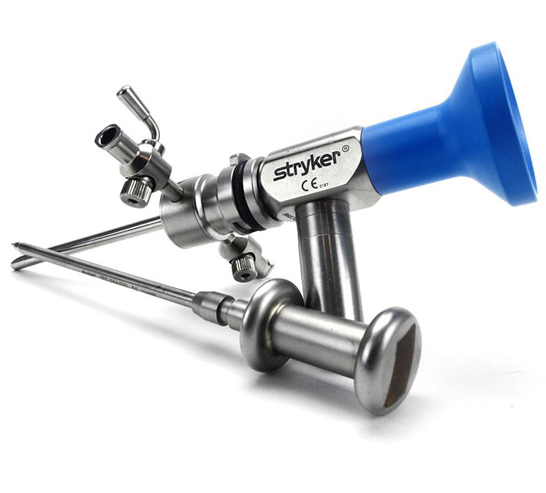 At Alpine Animal Doctors we use only the highest quality Stryker endoscopy tools, exactly the same as found in major public hospitals. Our diagnostic suite has a range of both rigid and flexible 'scopes for all eventualities.